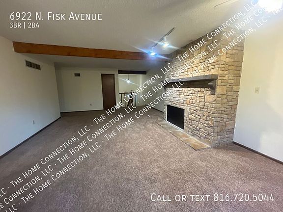 2nd image of 6922 N Fisk Ave