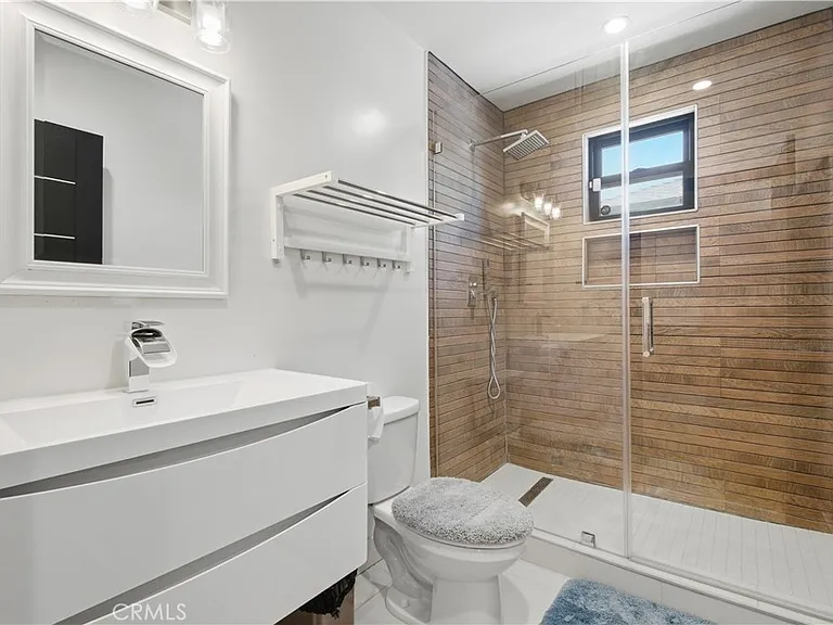 17713 Bullock St — Photo 30