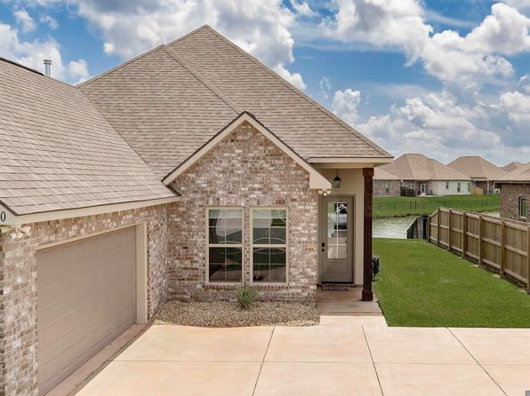 7150 Panama Canal Dr, Gonzales, LA 70737