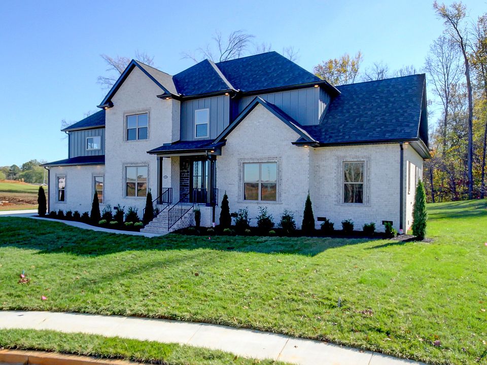 1st image of 604 Lyndhurst Ct
