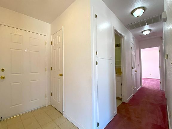 3rd image of 2129 Fremont Ave