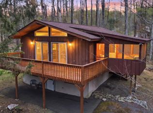 4 Tarot Ct, Lake Ariel, PA 18436