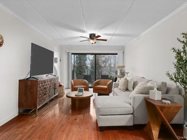 130 Colonial Parkway #1F, Yonkers, NY 10710