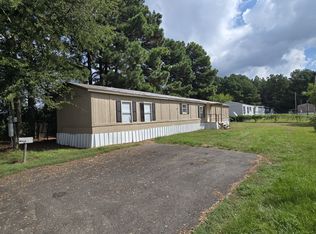 48 Emmanuel Ln, Longview, TX 75602