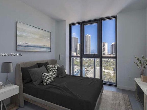5th image of 1600 NE 1st Ave APT 1006