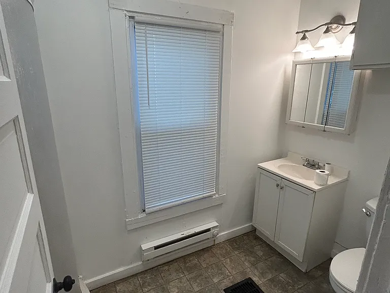 643 Spangler Dr — Photo 4
