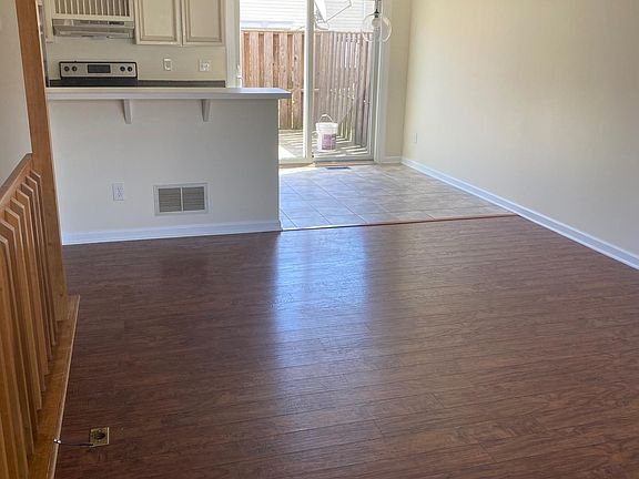 2nd image of 4898 Stoneybrook Blvd #20C