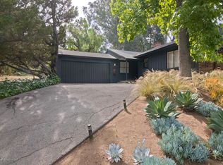 1365 Lomay Pl, Pasadena, CA 91103