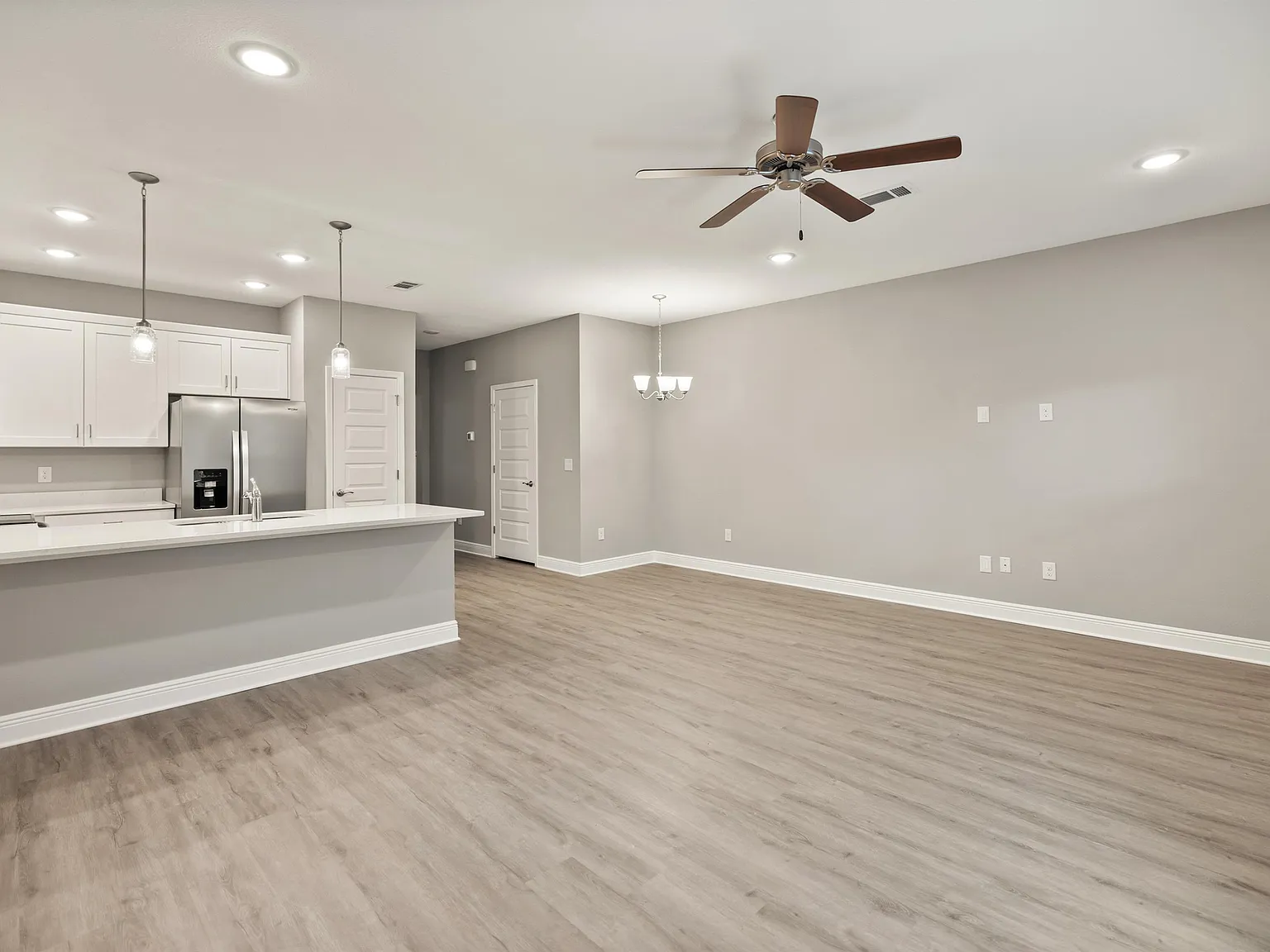 319 Carmel Drive - 1 — Photo 3