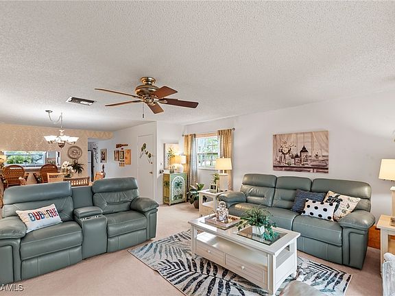 2nd image of 7050 Nantucket Cir #8