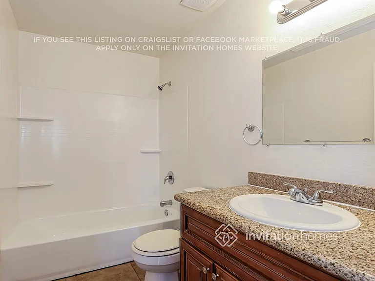 1429 S 14th Ave — Photo 15