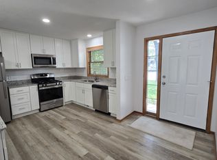 2303 Grange Ave N, Oakdale, MN 55128