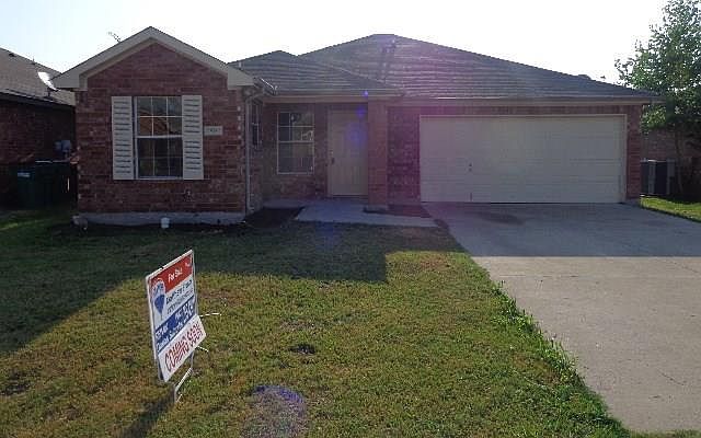 1st image of 513 Joyce Way