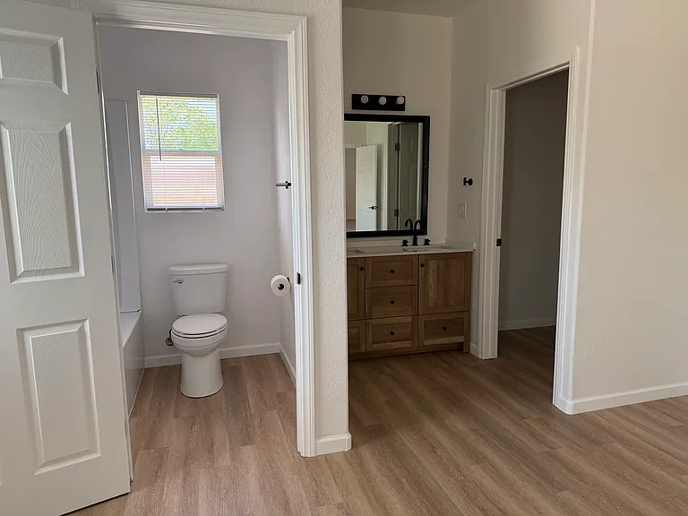 2304 Morningside Ave — Photo 9