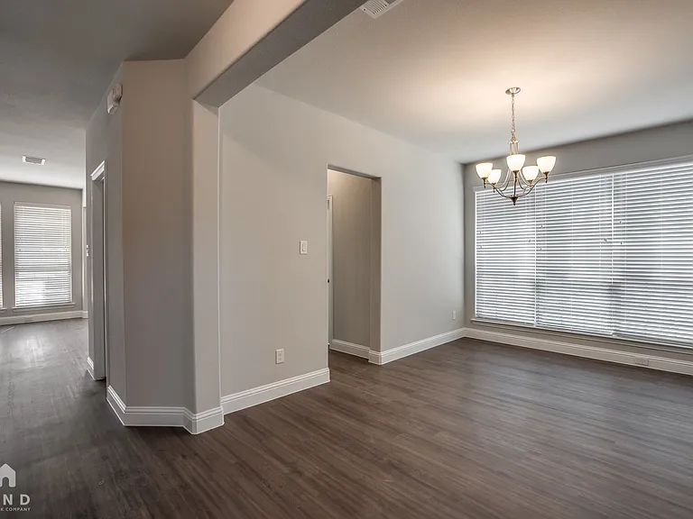 3100 Damsel Sauvage Ln — Photo 11
