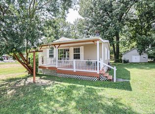 716 Milliken Rd, Paducah, KY 42003