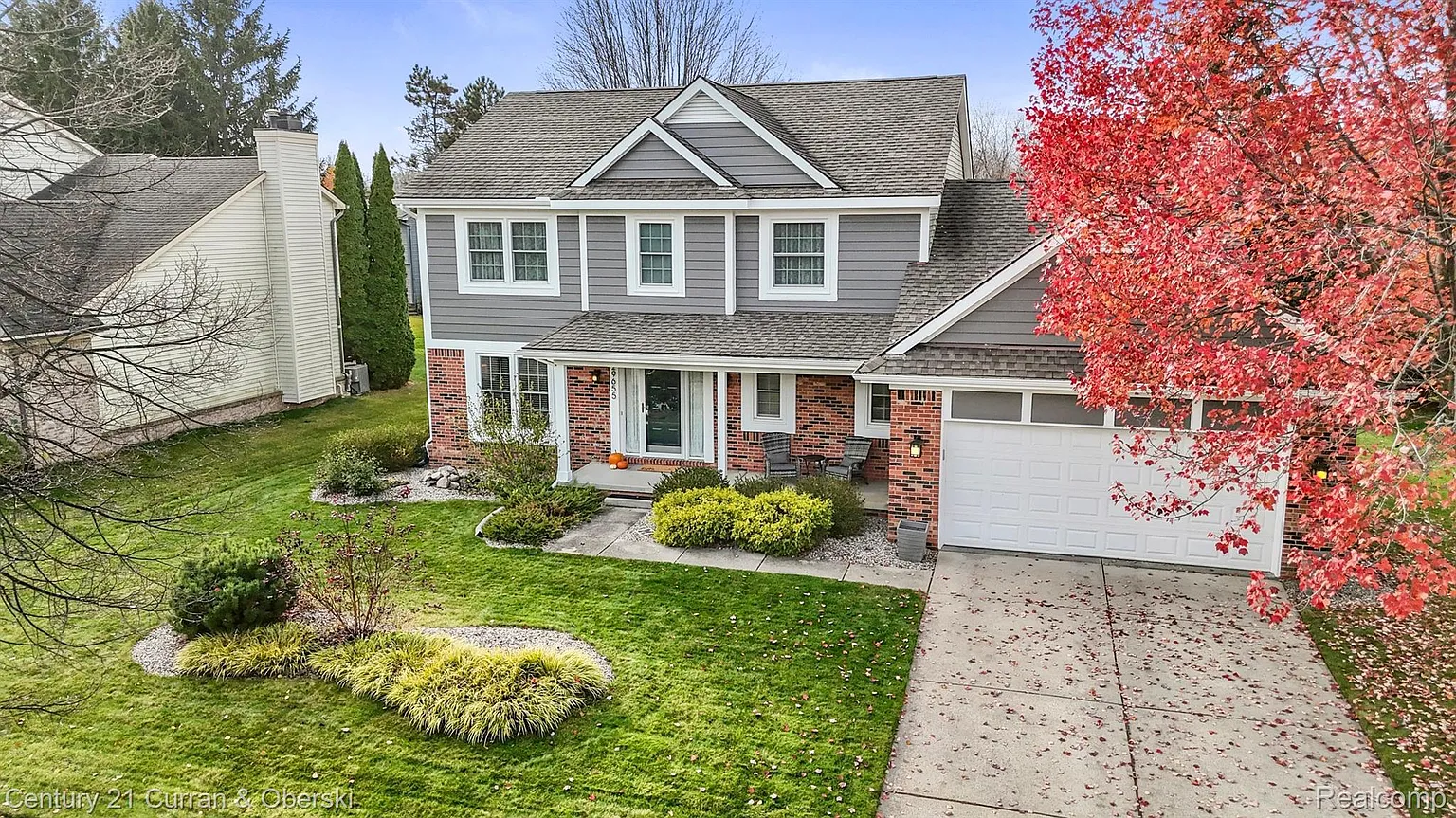 29655 English Way photo 1