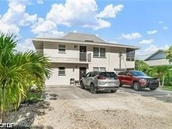 16001 Buccaneer St #1, Bokeelia, FL 33922