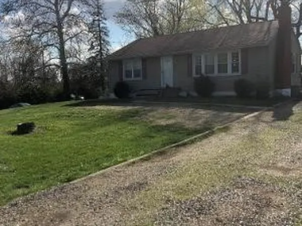 5135 Diamond Mill Rd, Brookville, OH 45309