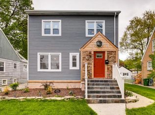 9721 S 51st Ave, Oak Lawn, IL 60453