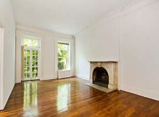 48 W 12th St APT 1R, Manhattan, NY 10011