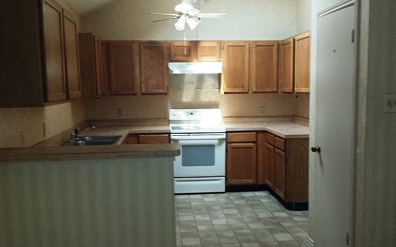 2nd image of 506 Lynnwood Dr