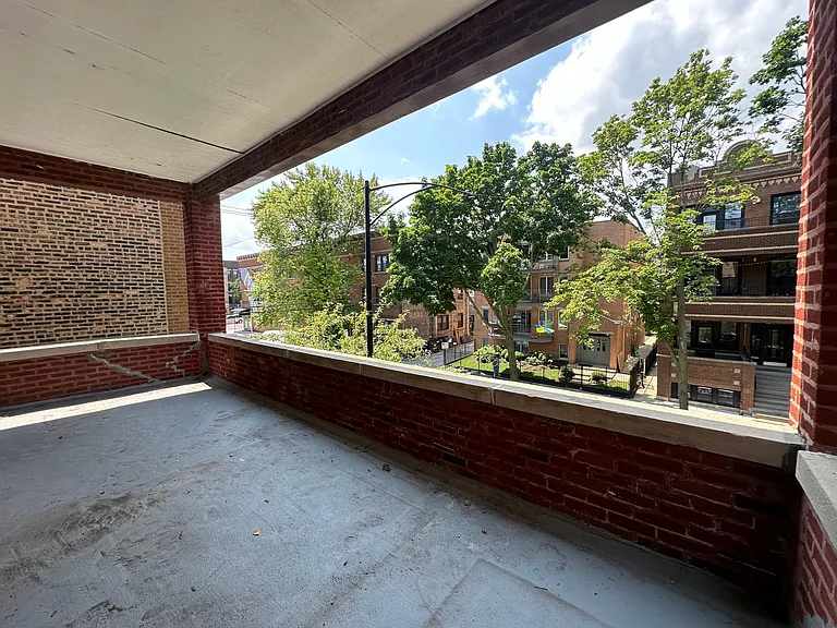817 N Oakley Blvd #2 — Photo 10