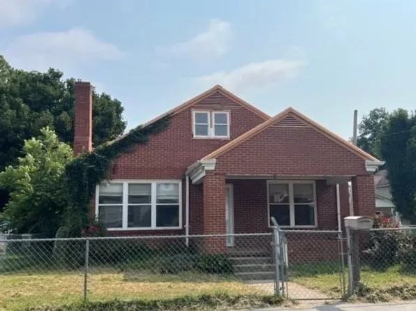 319 Blondell Ave, Appalachia, VA 24216