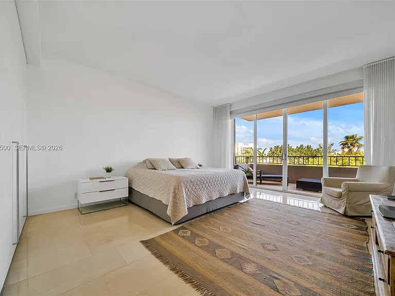 151 Crandon Blvd #500 — Photo 31