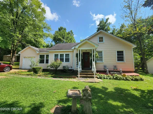 94 H C Walton Dr, Jackson, TN 38301