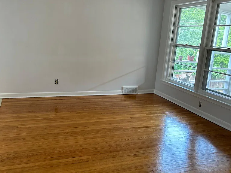 1305 N Harlem Ave #10 — Photo 4