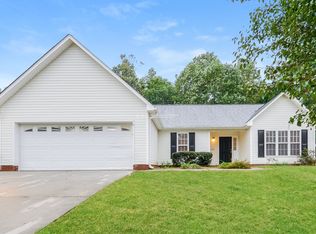 250 Coghill Dr, Winston Salem, NC 27103