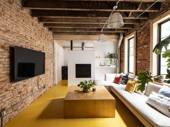 2313 E Letterly St, Philadelphia, PA 19125