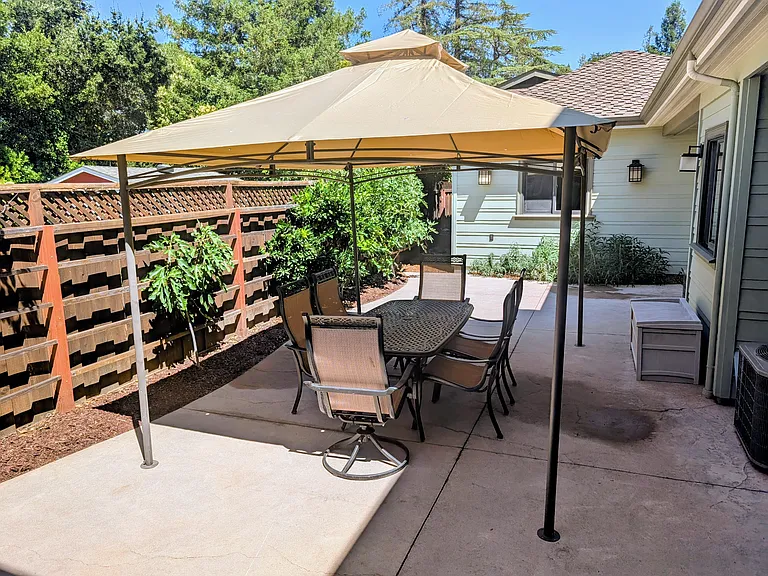 262 Los Gatos Blvd — Photo 8