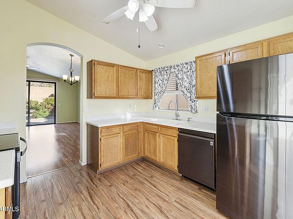 4th image of 8824 E FAIRBROOK Street