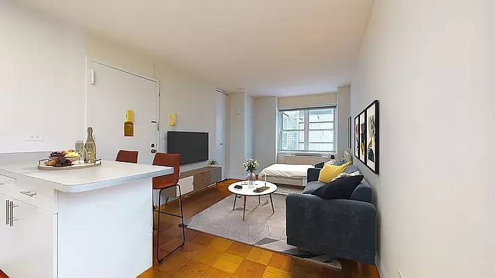 Rented by Bond New York | media 5