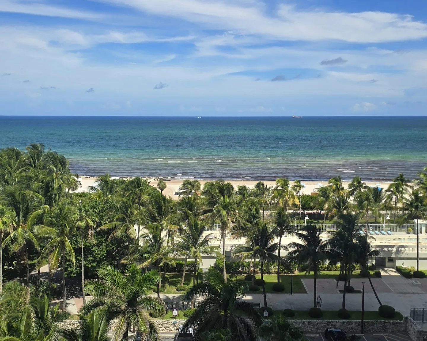 1 bed, 726 sqft, $3,500 — Photo 1