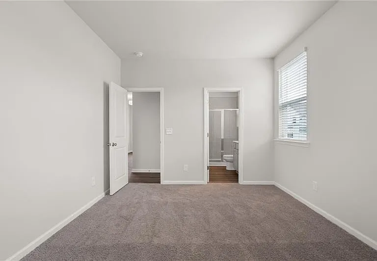 4945 Shipley Ave — Photo 10