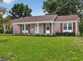 4741 Broadway St, Harrisburg, PA 17111