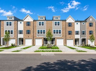1948 Enniscorthy St, Fuquay Varina, NC 27526