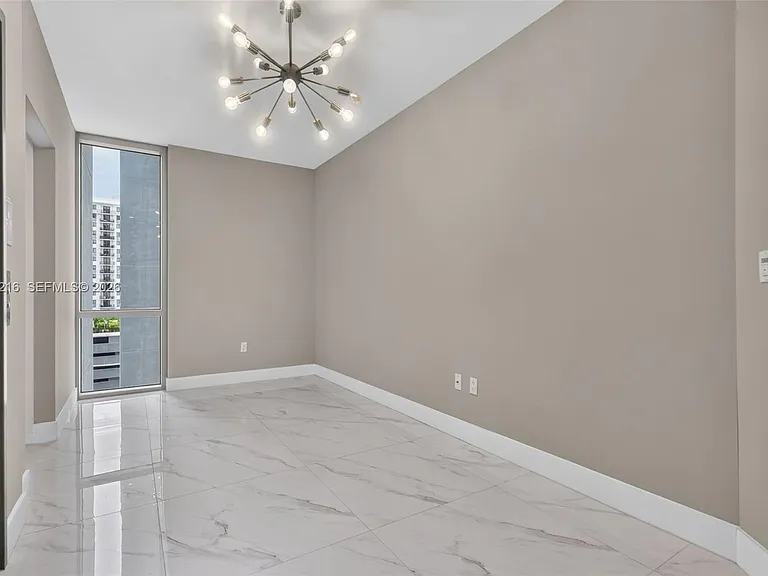 16385 Biscayne Blvd #1215 — Photo 10