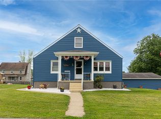 5 Beach St, Richeyville, PA 15358