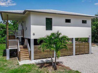 105 Shore Rd, Nokomis, FL, 34275