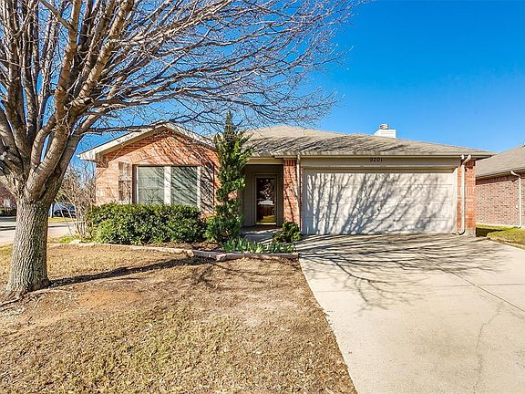 2nd image of 9201 Paluxy Dr