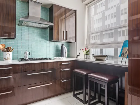 15 Broad Street image 4 of 29