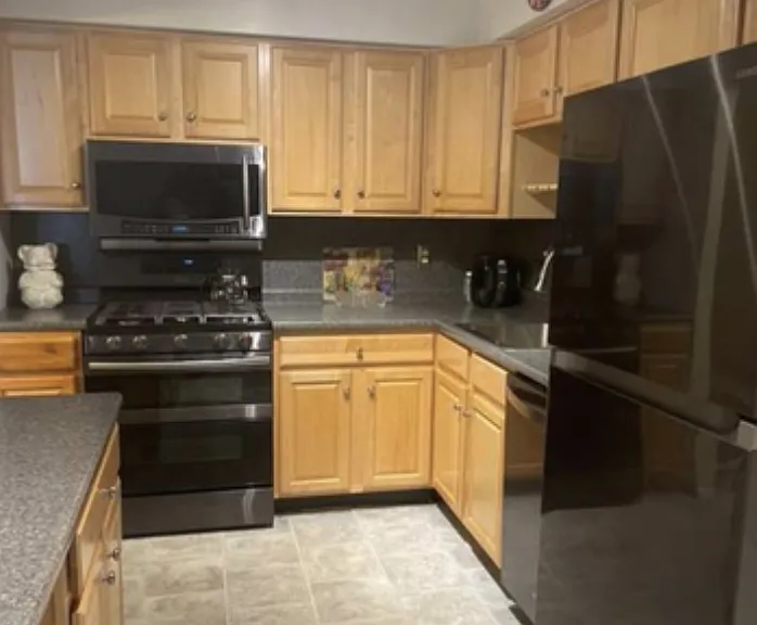 2906 State Hill Rd #G3 — Photo 5