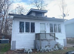 161 Roger Ave, Akron, OH