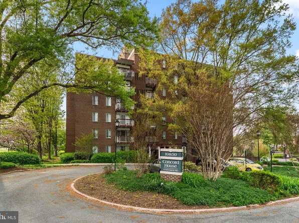 10850 Green Mountain Cir Unit 203, Columbia, MD 21044