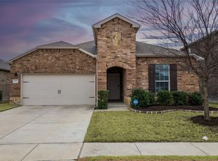 2033 Avondown Rd, Forney, TX 75126