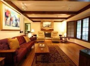 6714 Carlsbad Dr, Madison, WI 53705